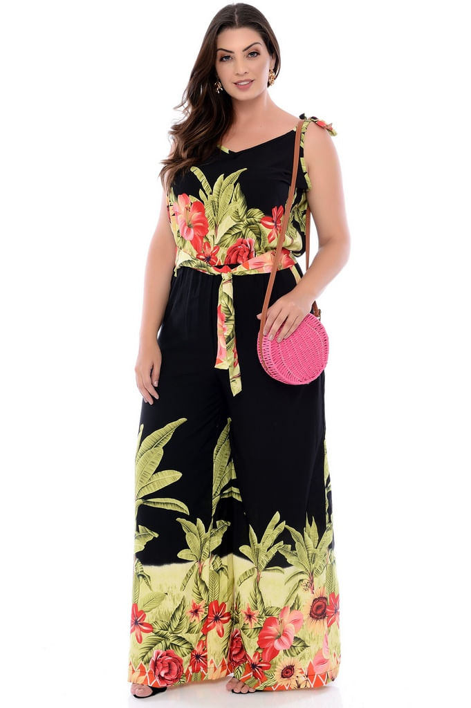 macacão florido plus size