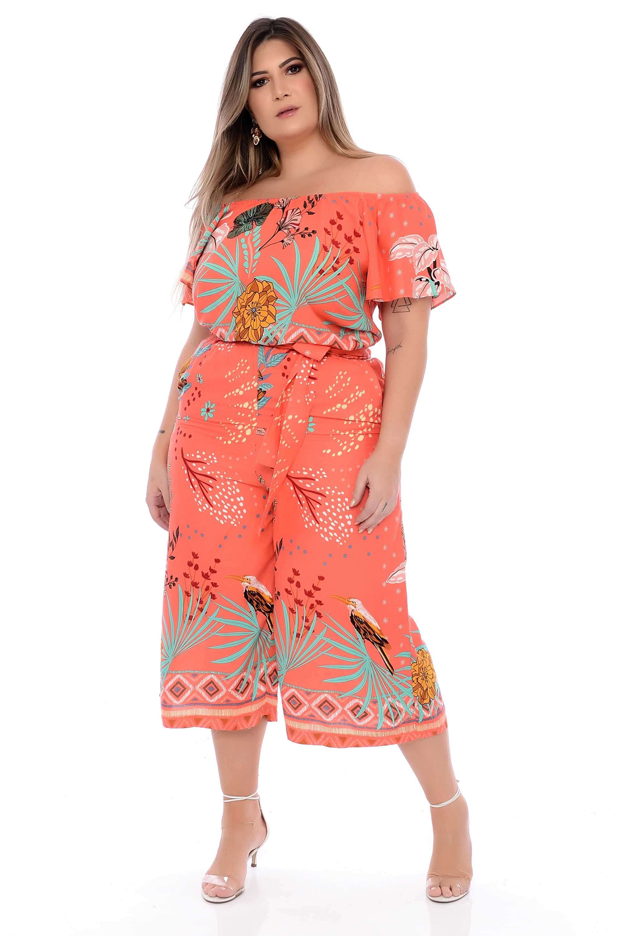 macacão plus size ciganinha