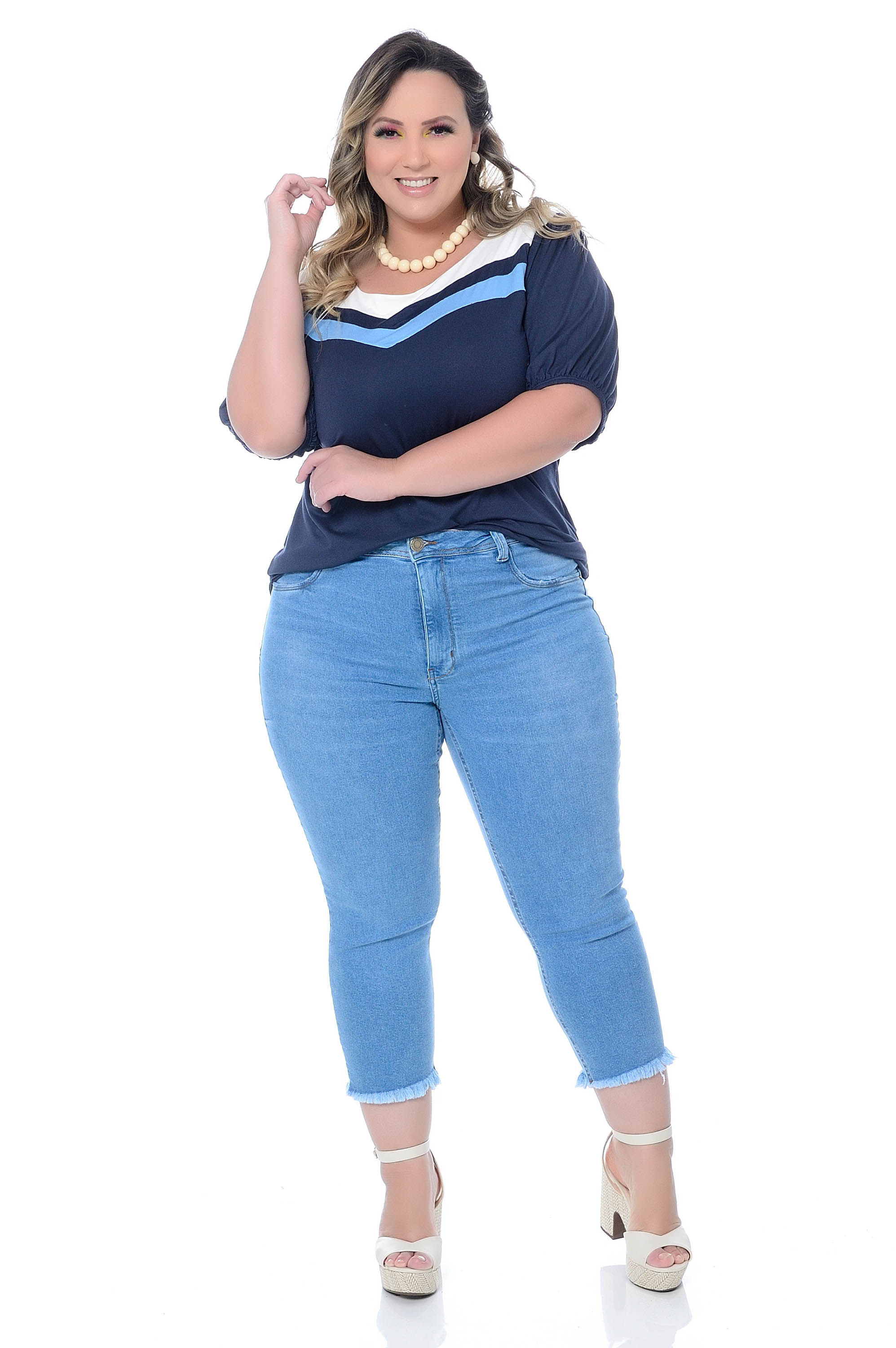 Calça Capri Jeans em Algodão com Elastano Plus Size - daluzplussize