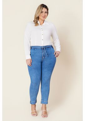 Calça Capri Jeans Delavê com Elastano Plus Size - daluzplussize